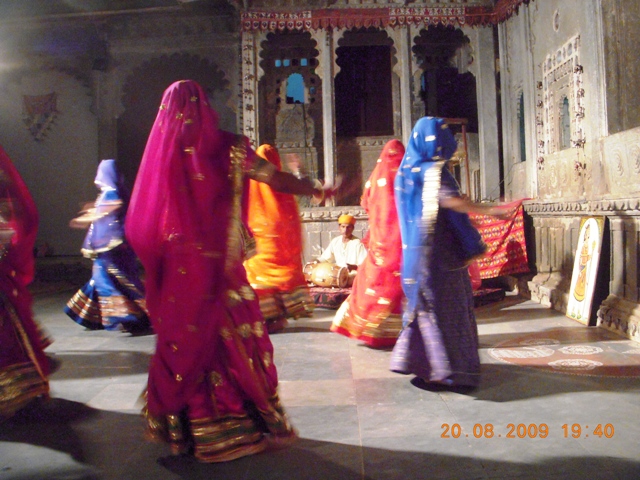 Traditional dance