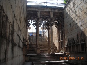 Ranij-ki-Baori step well